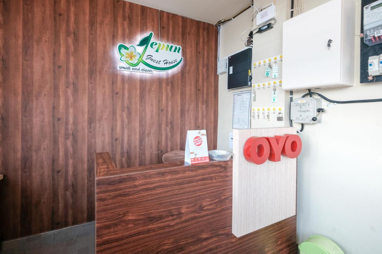 Oyo 683 Jepun Guesthouse Матарам Екстериор снимка