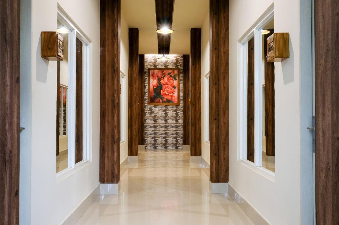 Oyo 683 Jepun Guesthouse Матарам Екстериор снимка