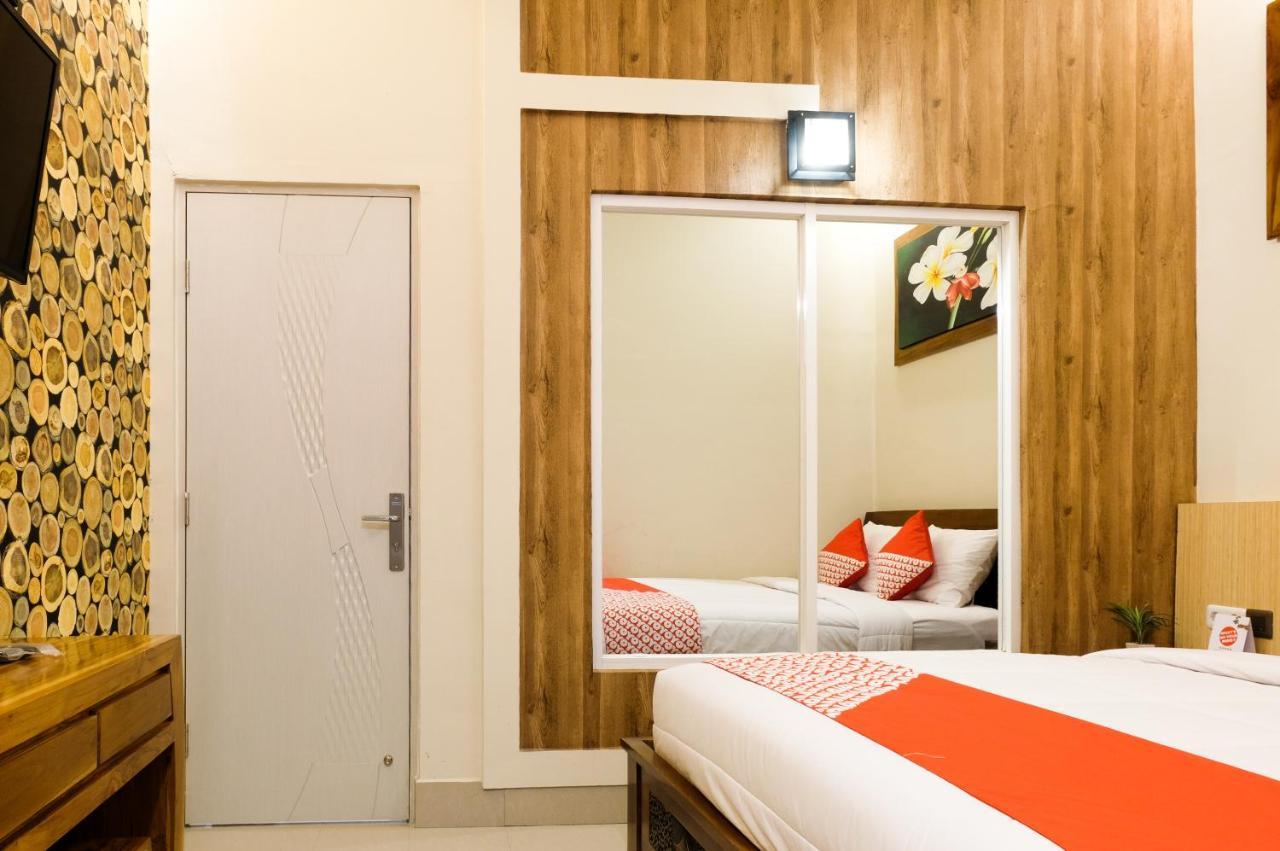 Oyo 683 Jepun Guesthouse Матарам Екстериор снимка